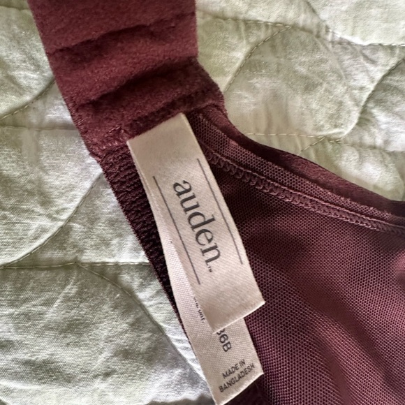 3 Never used bras NWT - Picture 10 of 10